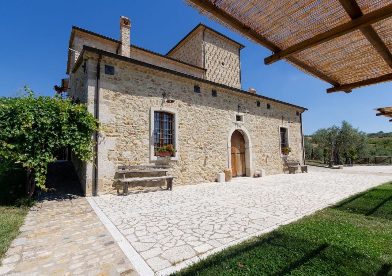 Agriturismo Torre Gialluise Gesualdo Εξωτερικό φωτογραφία