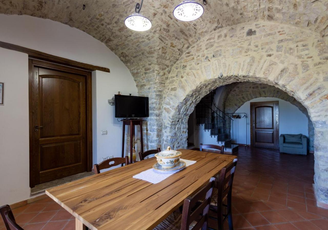 Agriturismo Torre Gialluise Gesualdo Εξωτερικό φωτογραφία
