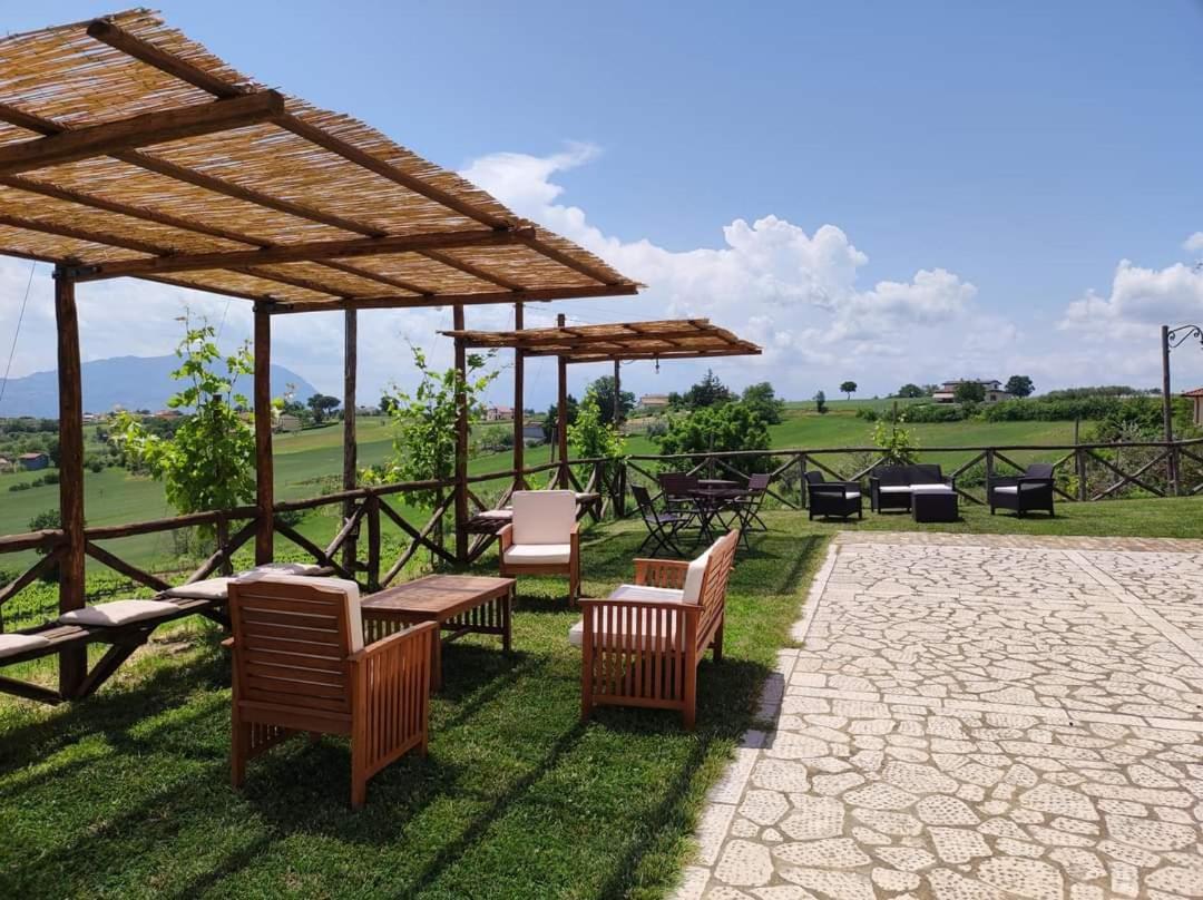 Agriturismo Torre Gialluise Gesualdo Εξωτερικό φωτογραφία