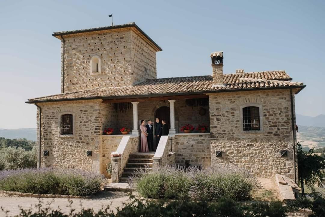 Agriturismo Torre Gialluise Gesualdo Εξωτερικό φωτογραφία