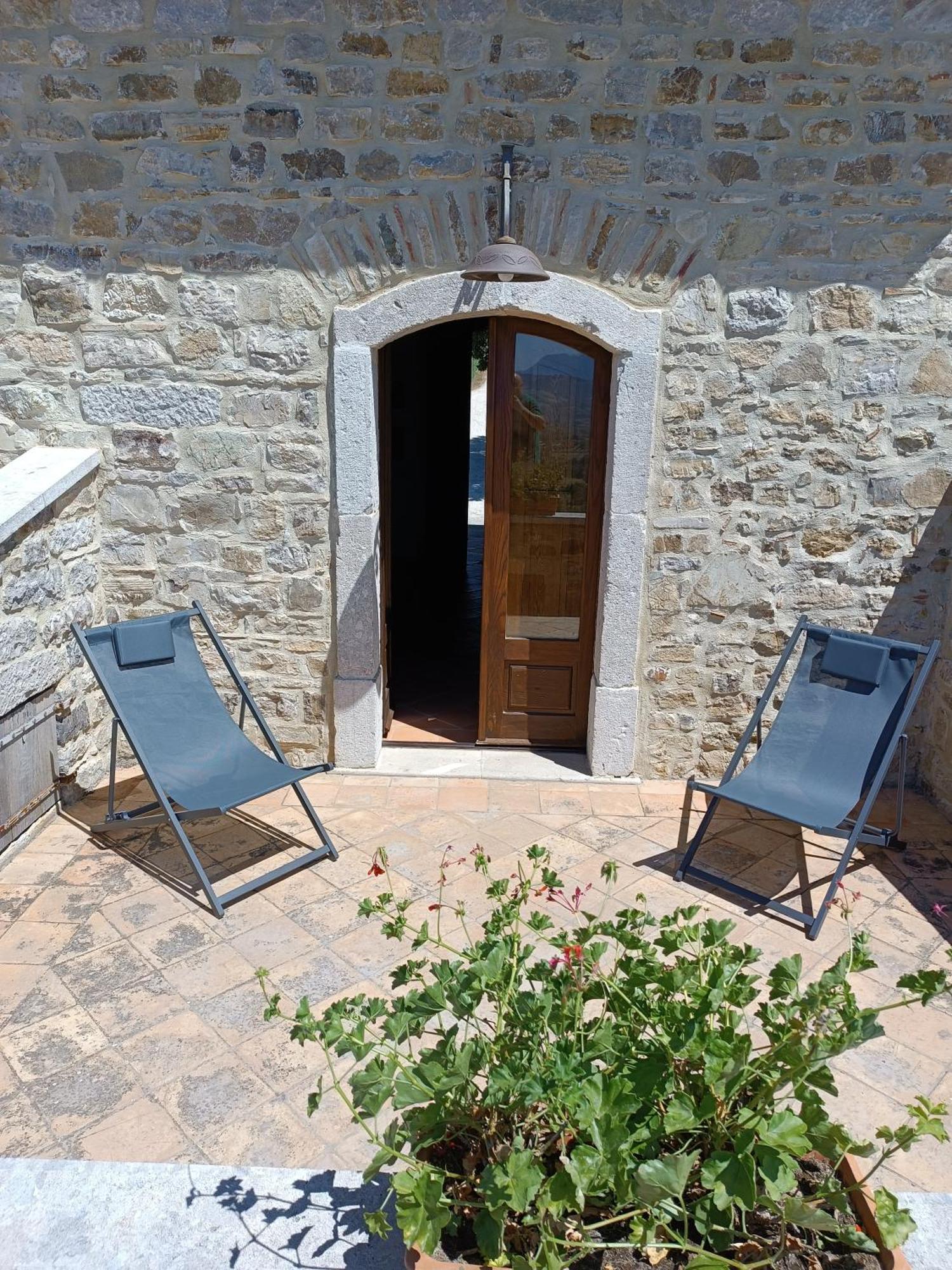 Agriturismo Torre Gialluise Gesualdo Εξωτερικό φωτογραφία