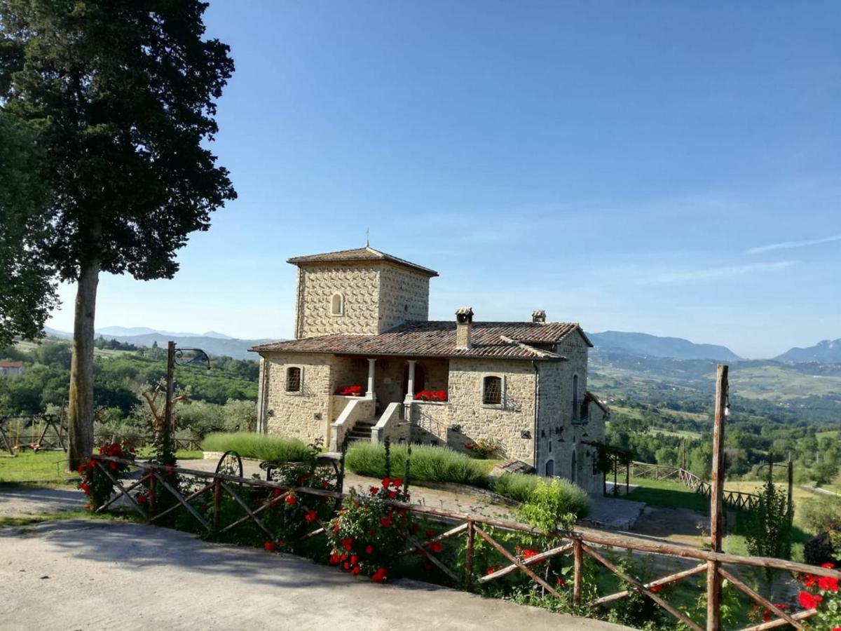 Agriturismo Torre Gialluise Gesualdo Εξωτερικό φωτογραφία